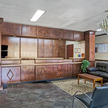 Zen Living Suites Extended Stay - Jacksonville - University Blvd Exteriör bild